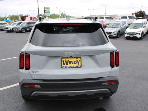 Used 2023 Kia Sorento X-Line EX AWD/4WD image 7