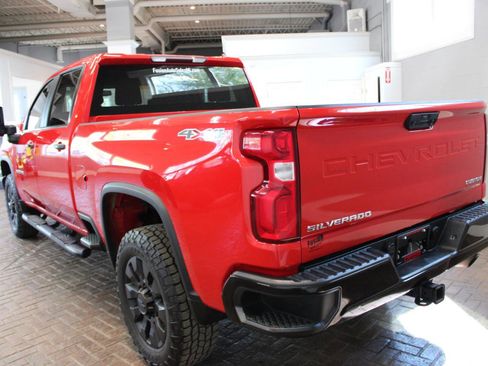 Used 2020 Chevrolet Silverado 2500 Custom w/ Custom Value Package AWD/4WD image 6