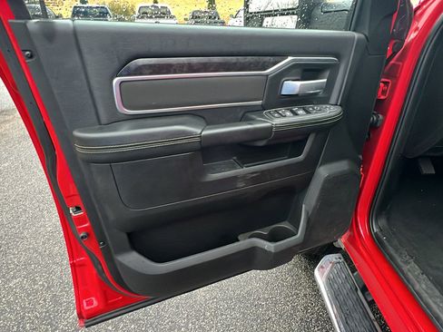 Used 2024 RAM 2500 Big Horn w/ Bed Utility Group image 14