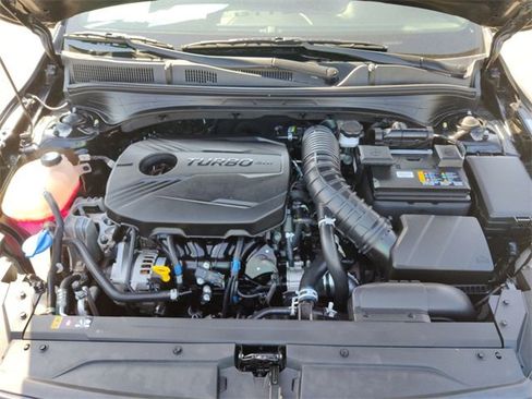 Used 2022 Kia Forte GT w/ GT2 Package image 17