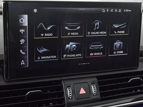 Certified 2025 Audi Q5 2.0T Premium Plus w/ Premium Plus Package AWD/4WD image 15