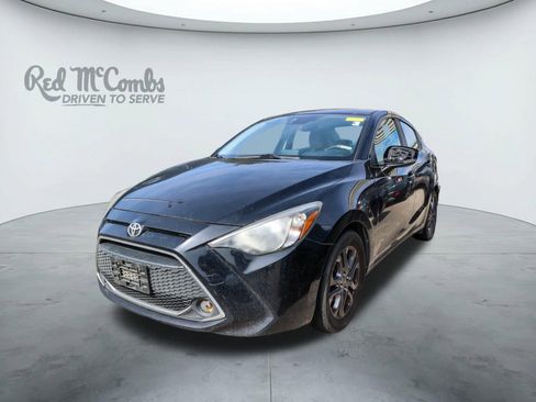 Used 2019 Toyota Yaris LE image 1