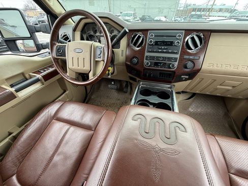 Used 2012 Ford F250 King Ranch w/ King Ranch w/Chrome Pkg image 3