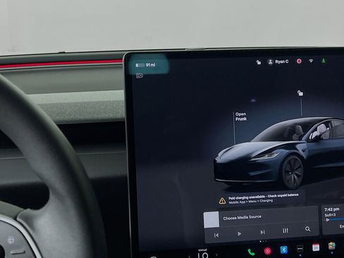 Used 2025 Tesla Model 3 Long Range image 23