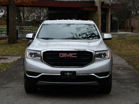 Used 2019 GMC Acadia SLE AWD/4WD image 2