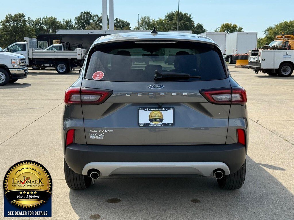 Used 2025 Ford Escape Active FWD image 6