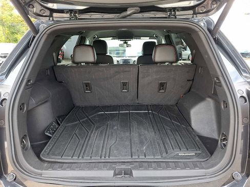 Used 2023 Chevrolet Equinox RS w/ LPO, Floor Liner Package image 29