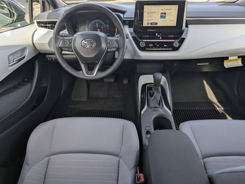 Used 2026 Toyota Corolla SE image 19