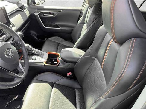 Used 2024 Toyota RAV4 Adventure image 10