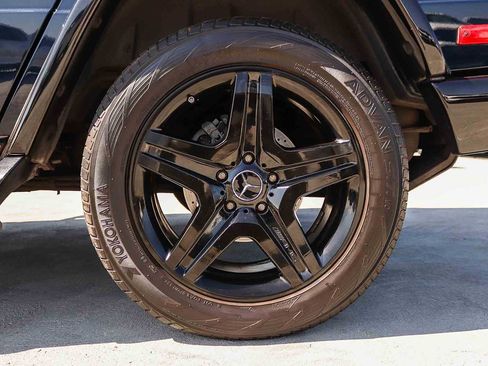 Used 2017 Mercedes-Benz G 63 AMG 4MATIC image 13
