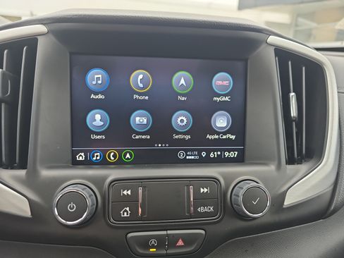 Used 2024 GMC Terrain SLT w/ Infotainment Package II AWD/4WD image 36