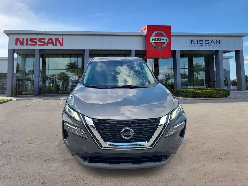 Certified 2021 Nissan Rogue SV FWD image 7