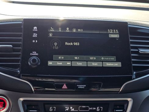 Used 2021 Honda Passport Sport image 21