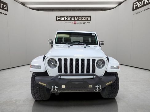 Used 2023 Jeep Wrangler Unlimited Sahara AWD/4WD image 9