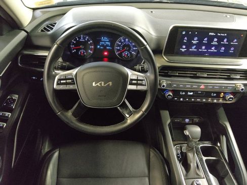 Used 2022 Kia Telluride LX FWD image 22