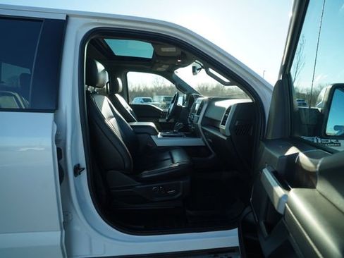 Used 2018 Ford F150 Lariat image 19