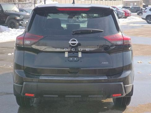 New 2026 Nissan Rogue SV w/ Cold Weather Package image 23