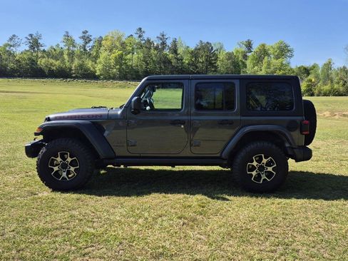 Used 2018 Jeep Wrangler Unlimited Rubicon w/ Dual Top Group AWD/4WD image 4