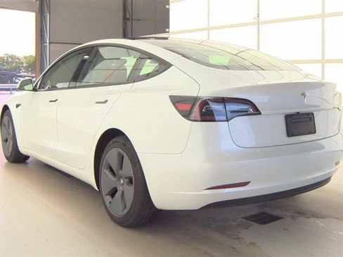 Used 2023 Tesla Model 3 Standard Range RWD image 8