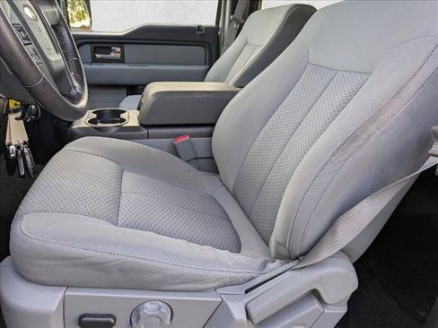 Used 2014 Ford F150 XLT w/ XLT Chrome Package RWD image 13
