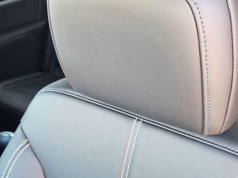 New 2026 GMC Acadia Elevation w/ Elevation Premium Package image 18