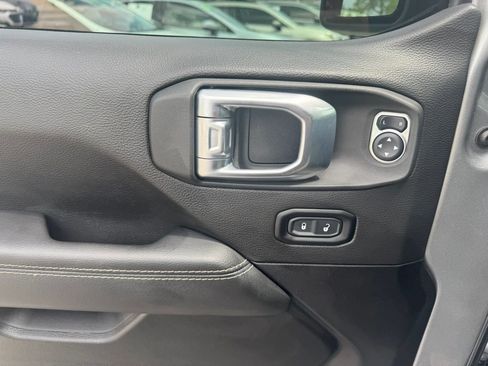 Used 2021 Jeep Wrangler Unlimited Sahara w/ Cold Weather Group image 25