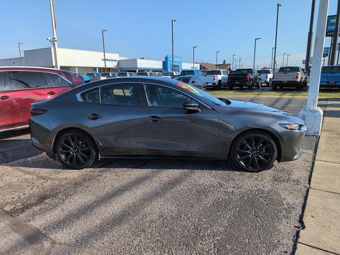 Used 2024 MAZDA MAZDA3 s image 2