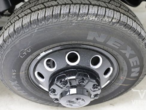 New 2026 RAM 3500 Laramie image 32