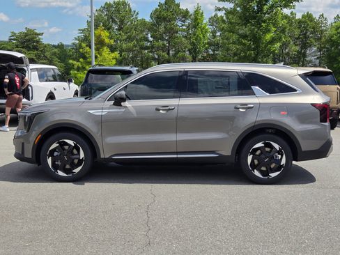 New 2026 Kia Sorento EX FWD image 4