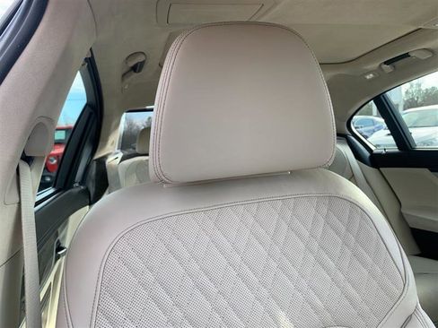 Used 2018 BMW 750i xDrive image 14
