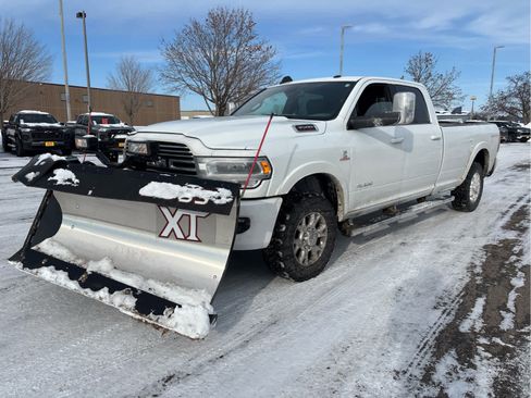 Used 2022 RAM 3500 Laramie image 5