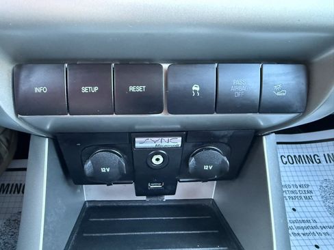 Used 2011 Ford Focus SEL w/ 301A Rapid Spec Order Code image 18