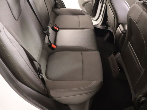 Used 2024 Buick Encore GX Preferred FWD image 13