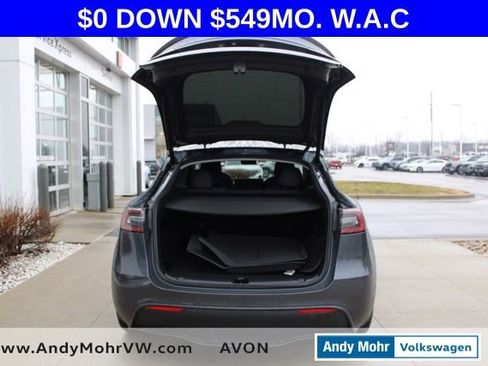 Used 2022 Tesla Model Y Performance image 9