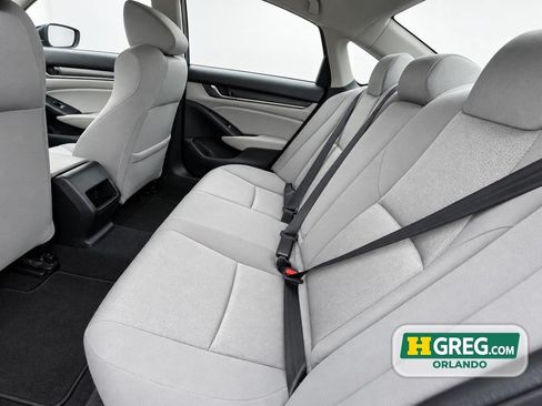 Used 2018 Honda Accord LX image 8