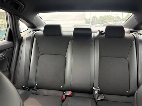 Used 2022 Honda Civic Sport image 25