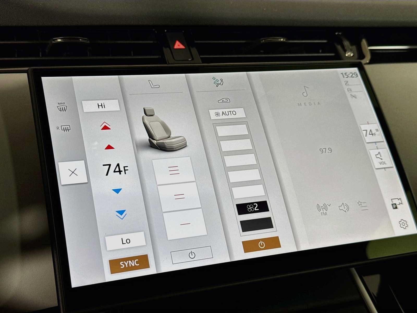 New 2026 Land Rover Range Rover Evoque S AWD/4WD image 16
