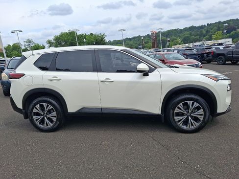 Certified 2023 Nissan Rogue SV AWD/4WD image 7