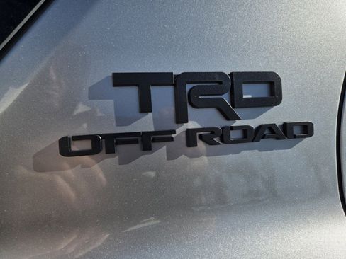Used 2025 Toyota 4Runner TRD Off-Road Premium image 15