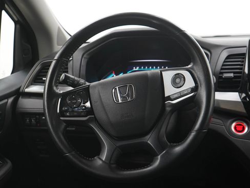 Used 2018 Honda Odyssey EX-L image 18