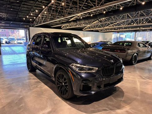 Used 2023 BMW X5 xDrive40i w/ Executive Package image 7