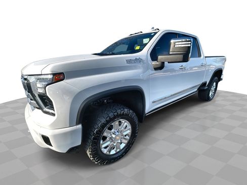 Used 2024 Chevrolet Silverado 2500 High Country w/ Technology Package image 1