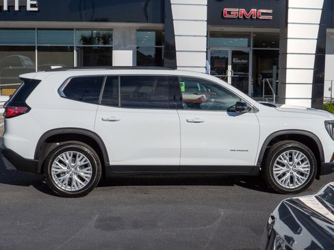 New 2026 GMC Acadia Elevation w/ Elevation Premium Package image 2