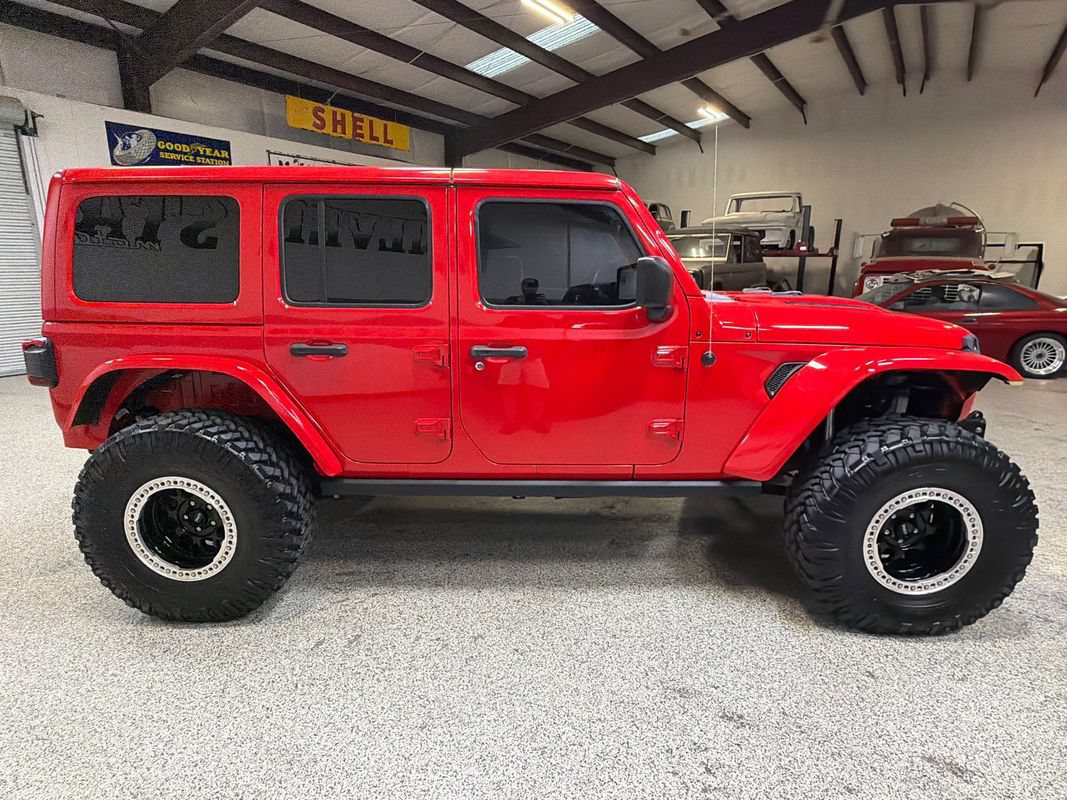 Used 2018 Jeep Wrangler Unlimited Rubicon AWD/4WD image 9