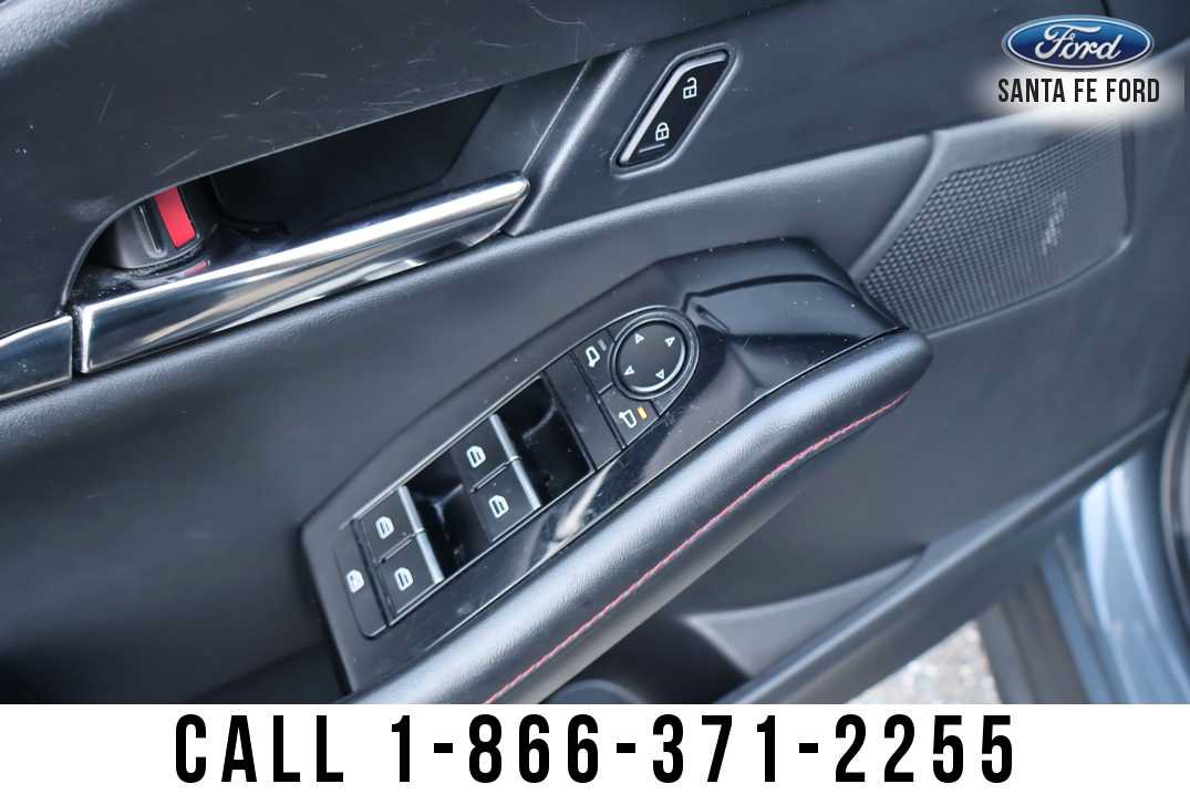 Used 2025 MAZDA CX-30 AWD 2.5 S w/ Preferred Package image 12