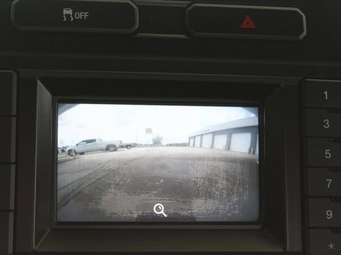 Used 2022 Ford F250 XL w/ Power Equipment Group RWD image 33