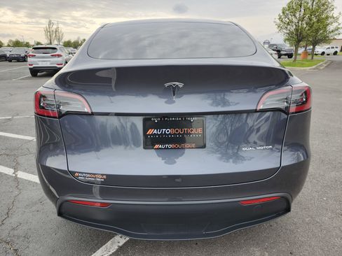 Used 2023 Tesla Model Y Long Range image 16