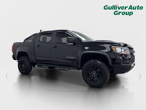 Used 2022 Chevrolet Colorado ZR2 w/ ZR2 Midnight Special Edition AWD/4WD image 12