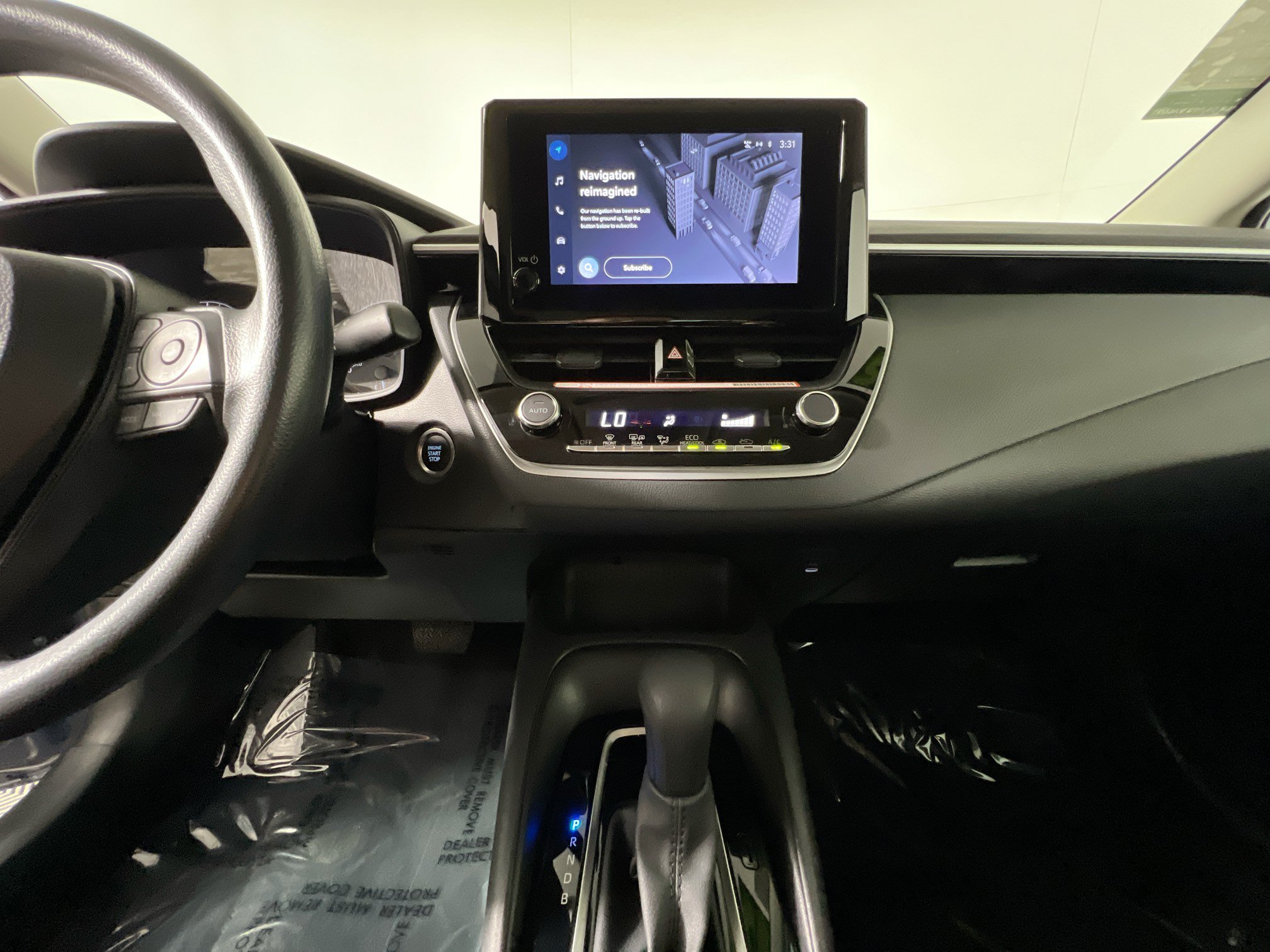 Used 2025 Toyota Corolla LE w/ Convenience Package FWD image 25