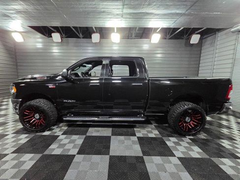 Used 2022 RAM 2500 Big Horn RWD image 8